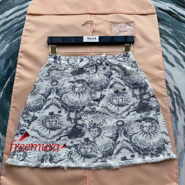 batch_74101723189997_.pic.jpg